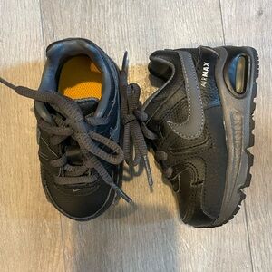 Nike Air Max size 3C EUC RARE AND VINTAGE